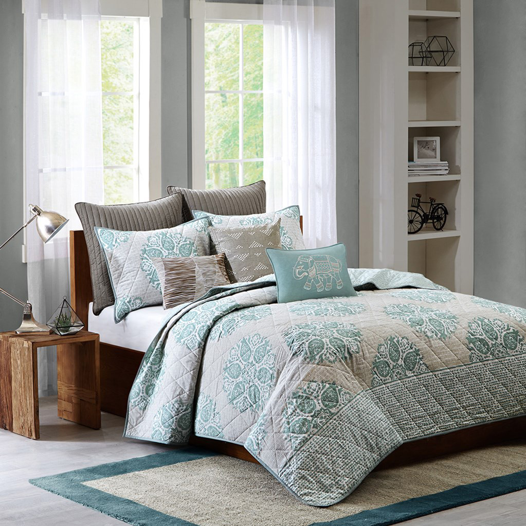 Melbourne Blue Coverlet by Ink & Ivy Bedding - BeddingSuperStore.com