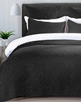 Fern Crystal Black by Calla Angel Quilts