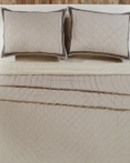 Charlotte Natural by VHC Brands Quilts